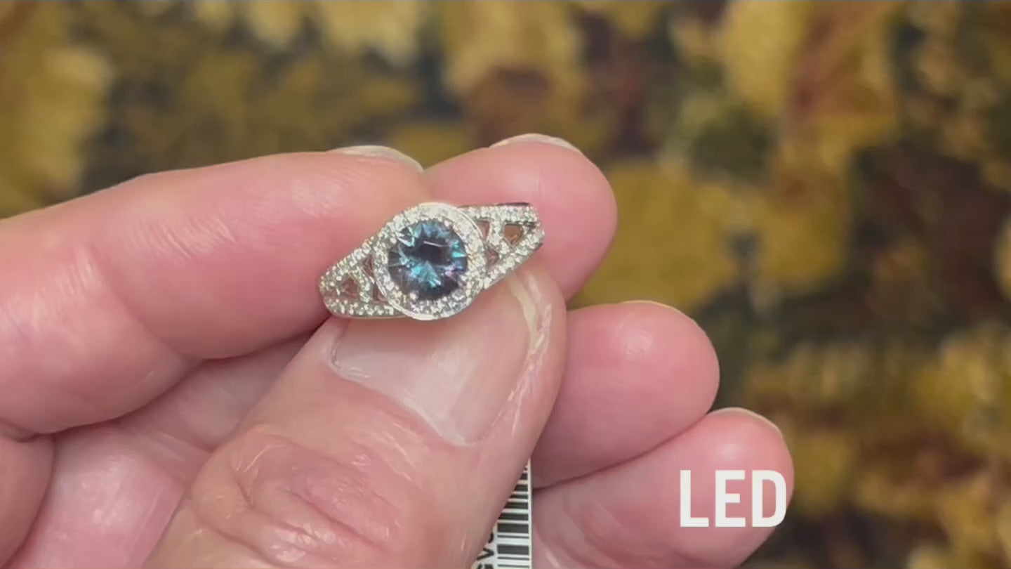 Outstanding Estate Buy!  18kt Gold Alexandrite Like Garnet Ring 1.56cts