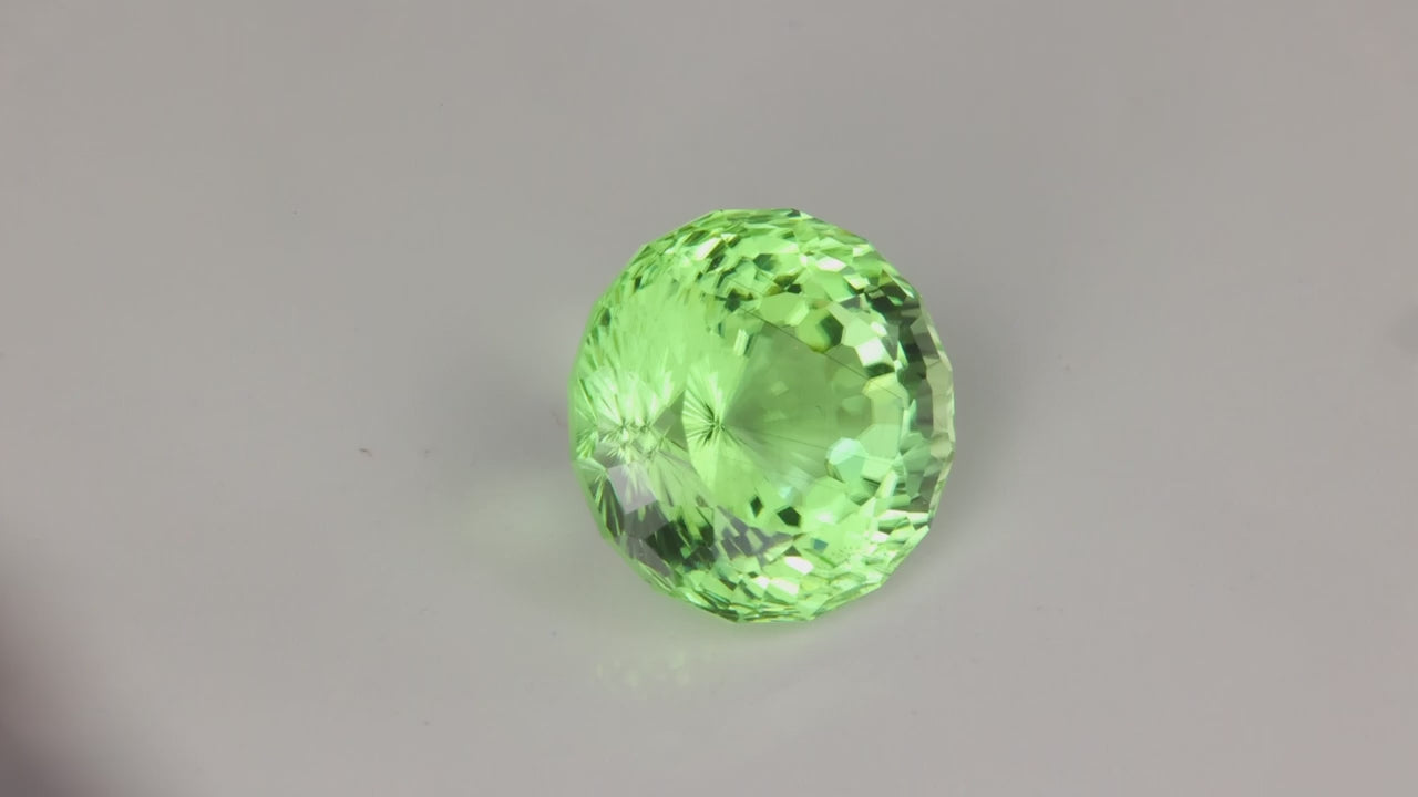 Multi-Faceted Round Cut (Apex Syphonia) Peridot 7.85 Carats