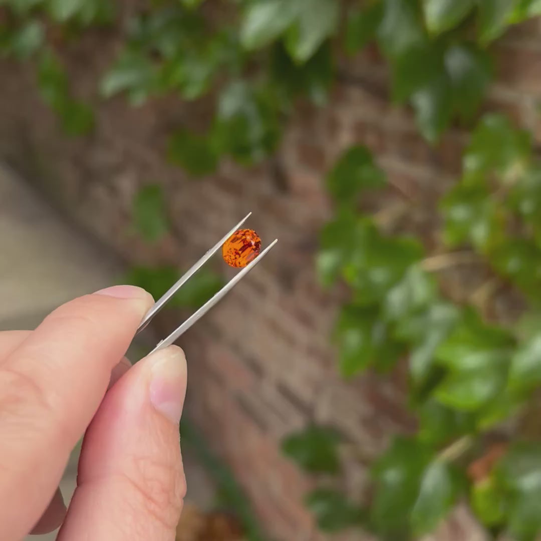 💎HIDDEN GEM | Oval Cut Natural Spessartite Garnet 3.41 Carats