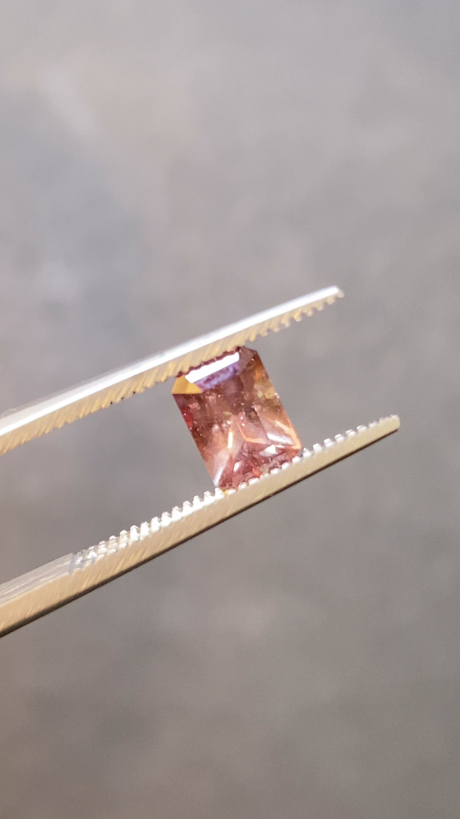 Brilliant Style Emerlad Cut Color Change Garnet 1.21 Carats