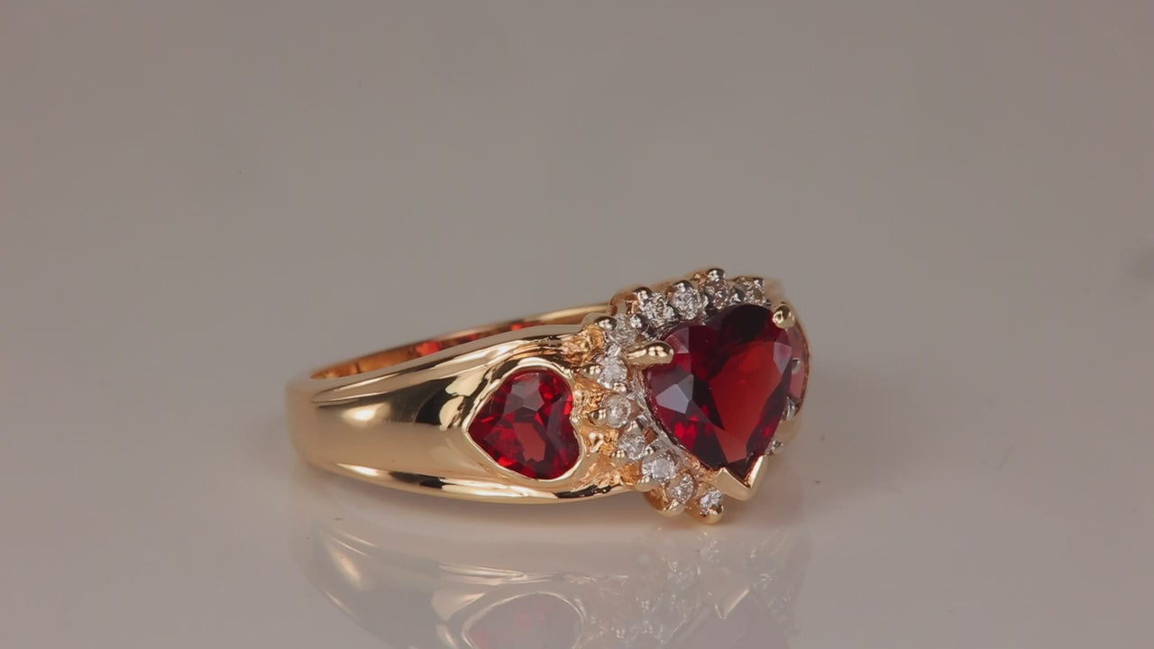 14K Yellow Gold Garnet Heart and Diamond Ring 2.70cts