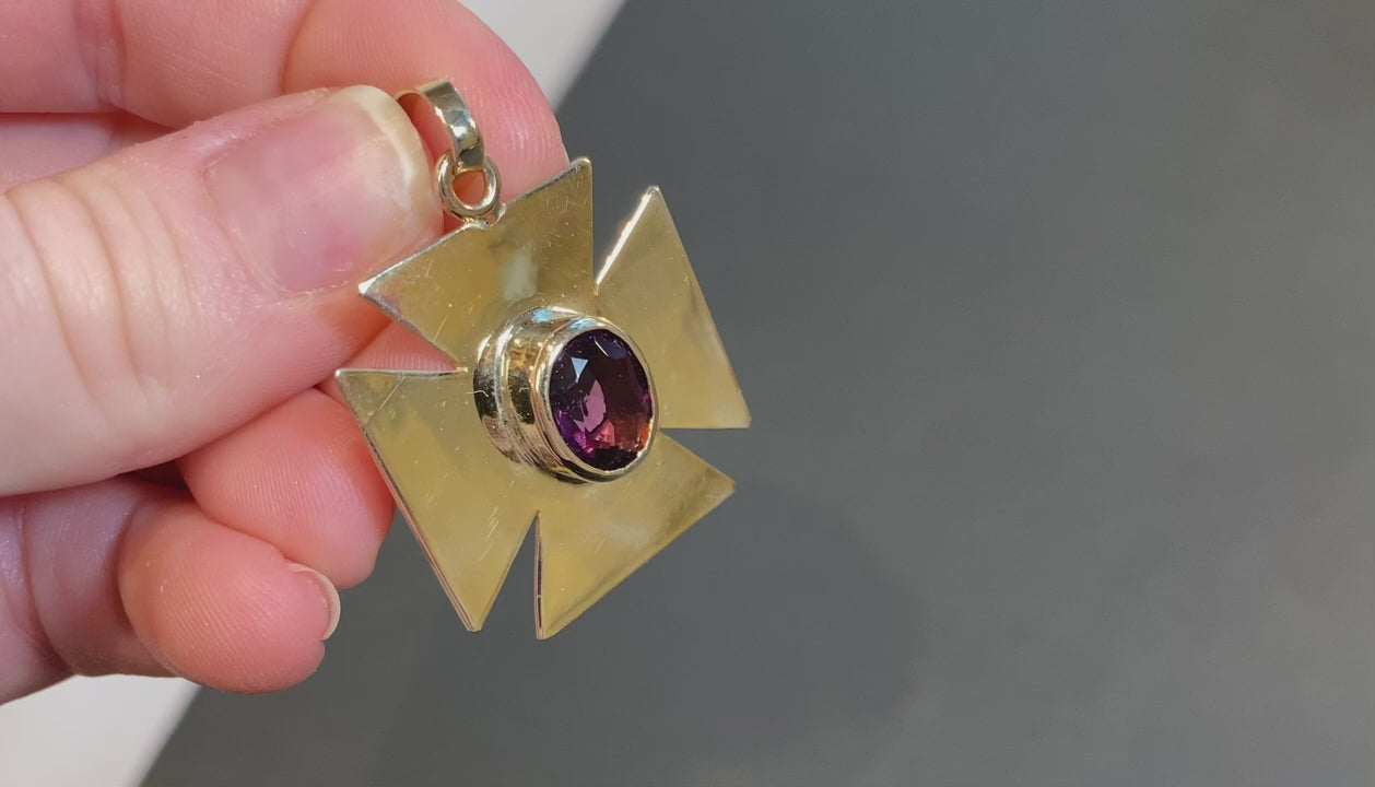 14K Yellow Gold Maltese Cross Pendant