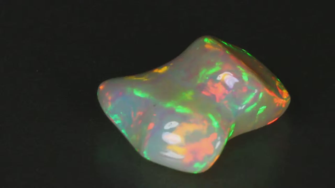 Rainbow Colors Sculptured Welo Opal Gemstone 18.19 Carats