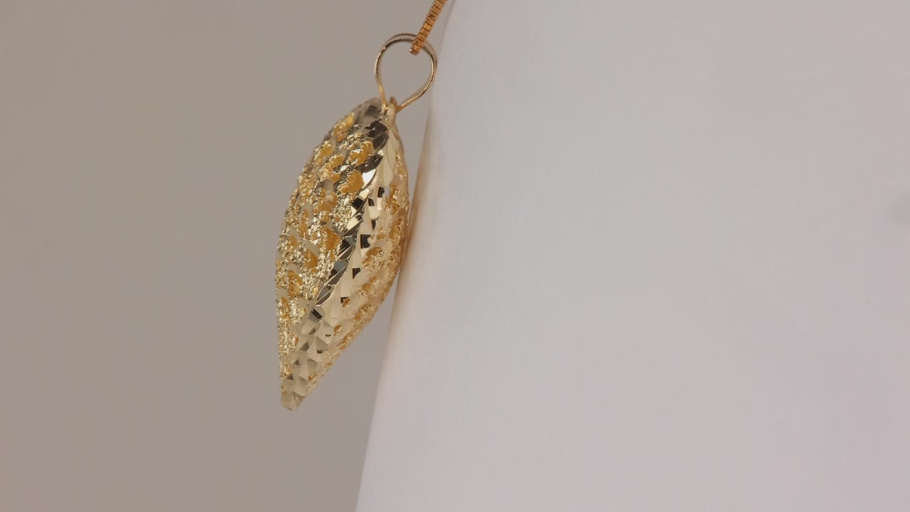 14K Yellow Gold Dimensional Filigree Heart Pendant