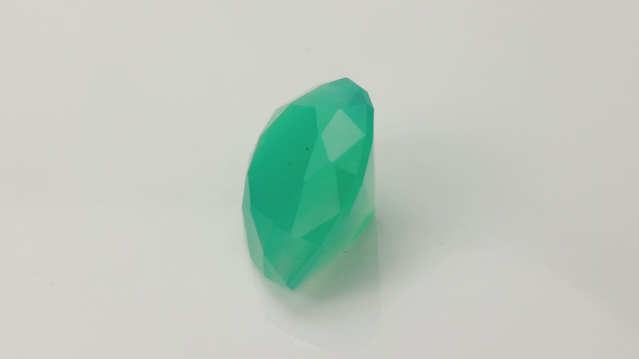 Pear Shape Chromium Nickel Chalcedony 20.98 Carats