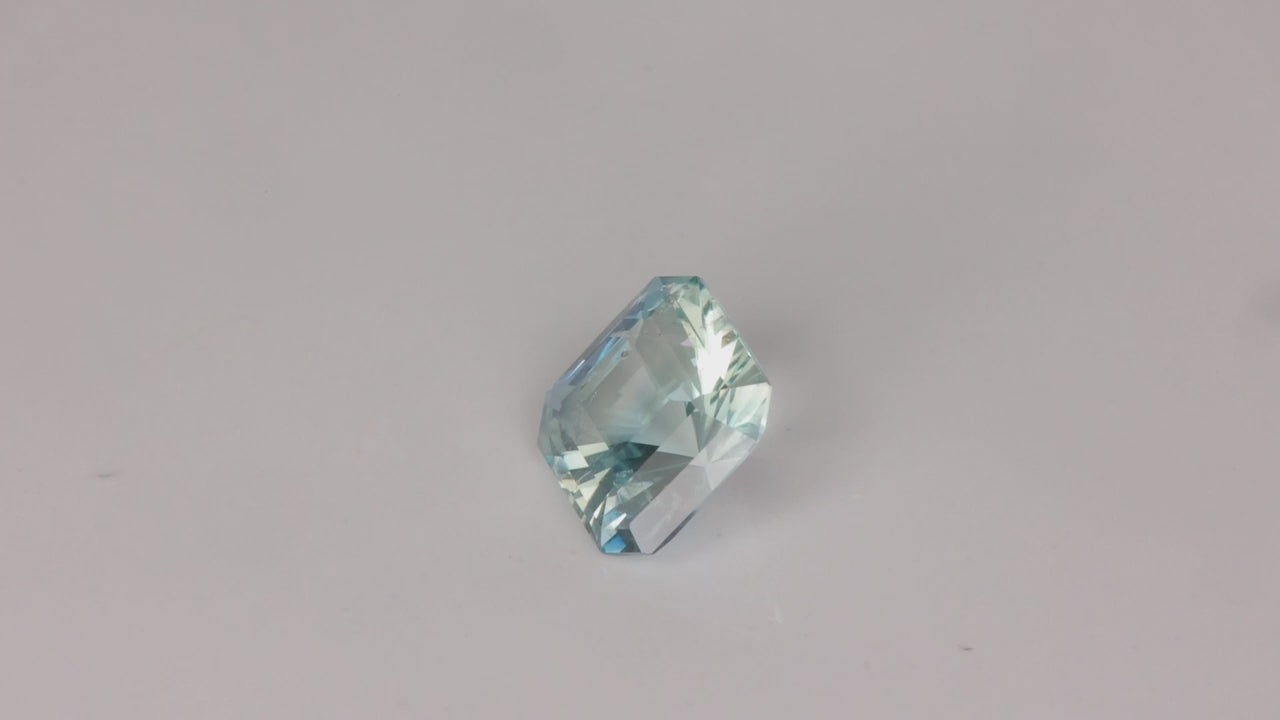 Square Brilliant Montana Sapphire 2.42 Carats
