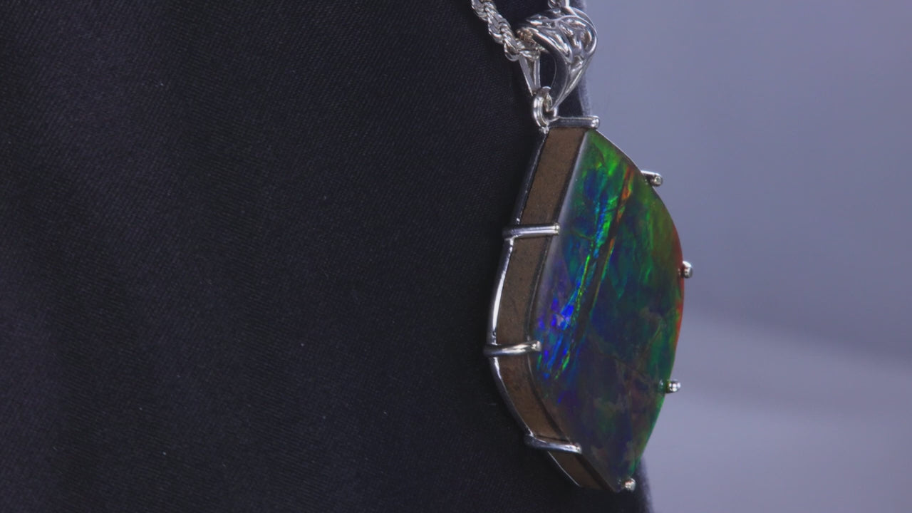14K White Gold Ammolite Pendant