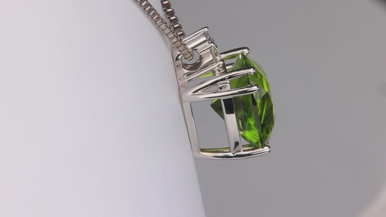 14K White Gold Trilliant 14.50ct Peridot and Diamond Pendant by Steve Moriarty