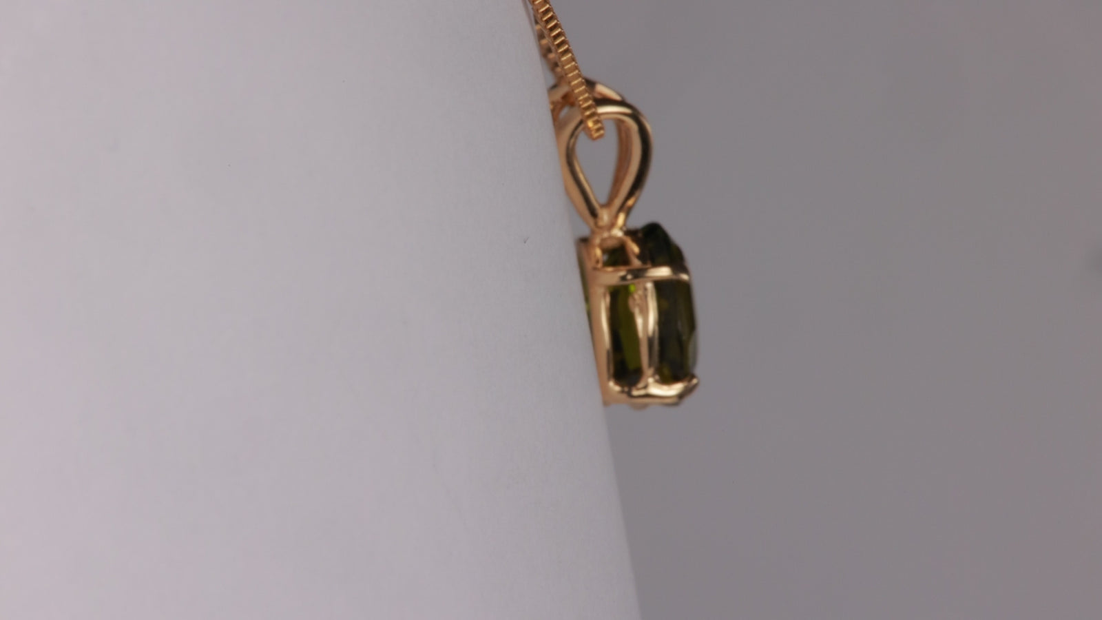 14K Yellow Gold Tourmaline Pendant 1.40 Carats