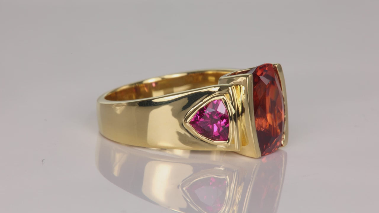 6.74 Carats Imperial Zircon and Garnet Ring in 18K Yellow Gold