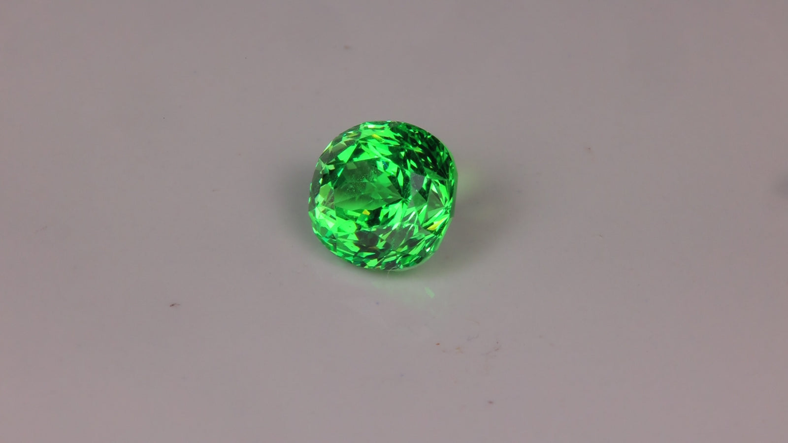 Cushion/Oval Cut Tsavorite Garnet 2.14 Carats