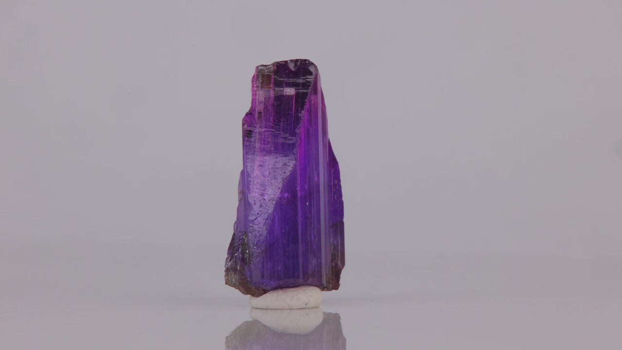 20.36ct Rare Intense Pink And Purple Color Tanzanite Crystal