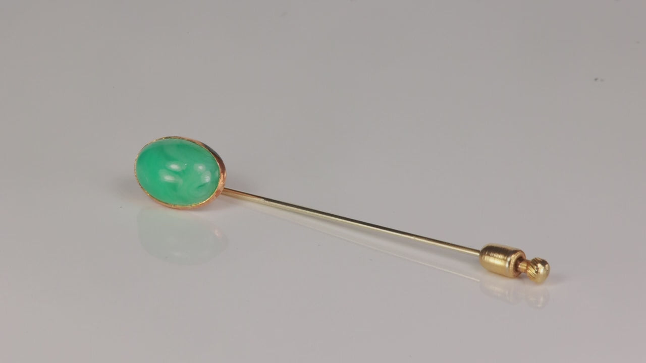 8K Yellow Gold Green Cabochon Glass Pin