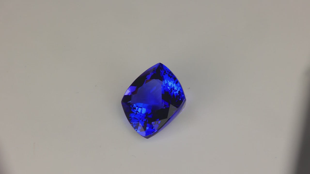 🚨Spot Light Special | Square Cushion Cut Tanzanite 6.23 Carats