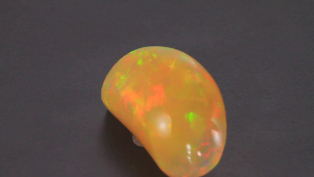 Orange Color Cabochon Welo Opal Gemstone 27.68 Carats