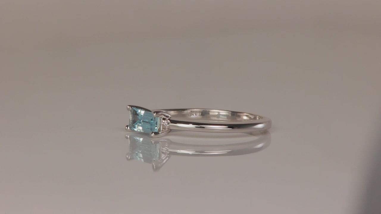 14K White Gold East West Aquamarine Ring .40cts