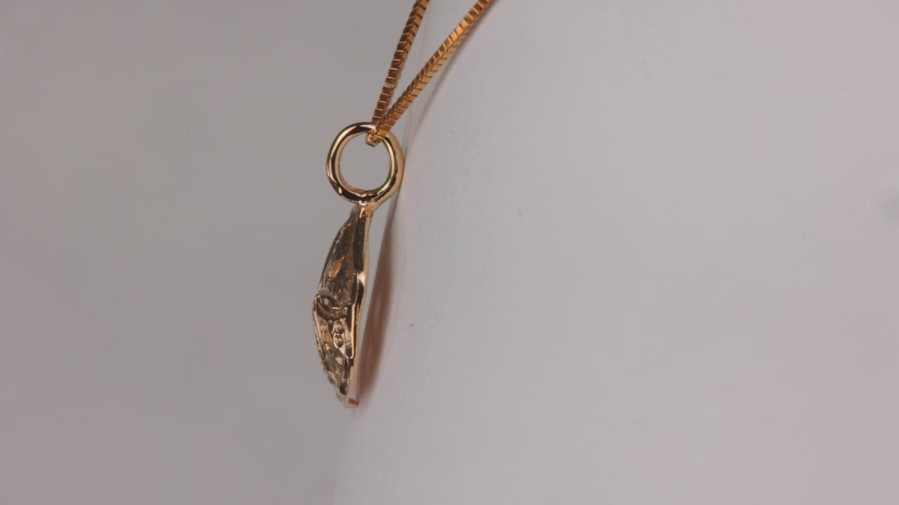 14K Yellow Gold Sand Dollar Pendant