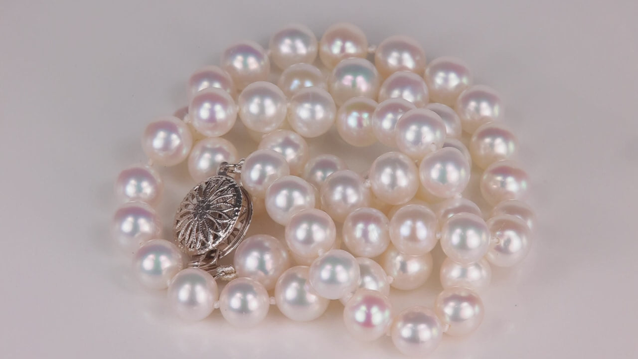 14K White Gold And Freshwater Pearl Necklace 18"