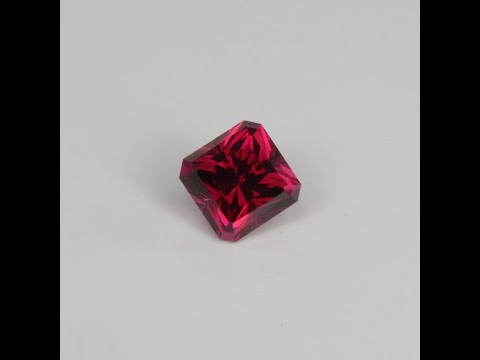 Square Barion Cut Garnet 2.75 Carats
