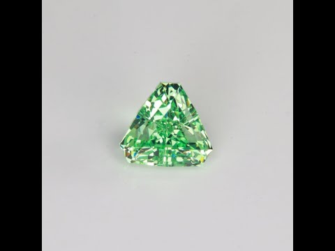 HIDDEN GEM Step Triangle Merilani Mint Garnet 1.64 Carats