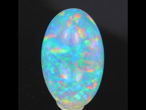 Fabulous Top Crystal Opal 25.72 Carats