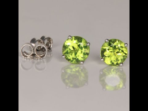 14k White Gold Peridot Stud Earrings 1.42 Carats