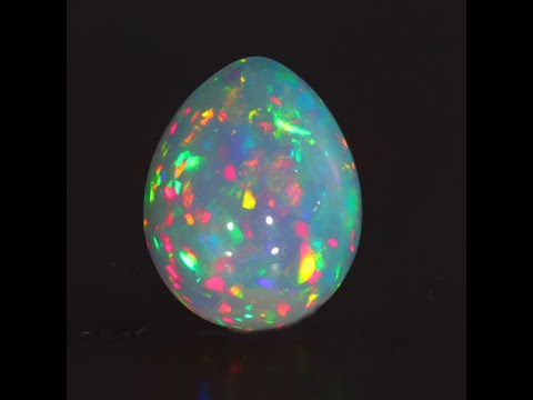 Opal Pearshape 24.40 Carats