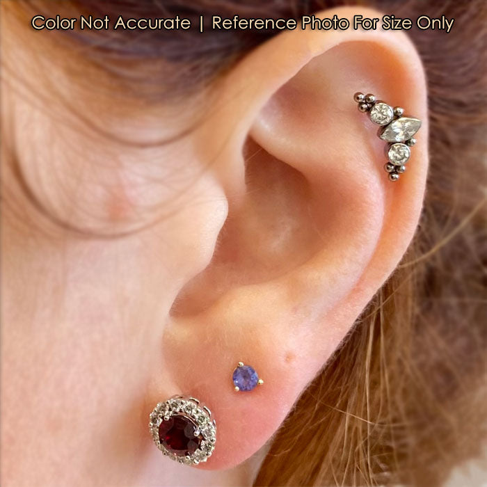 size of garnet studs on ear