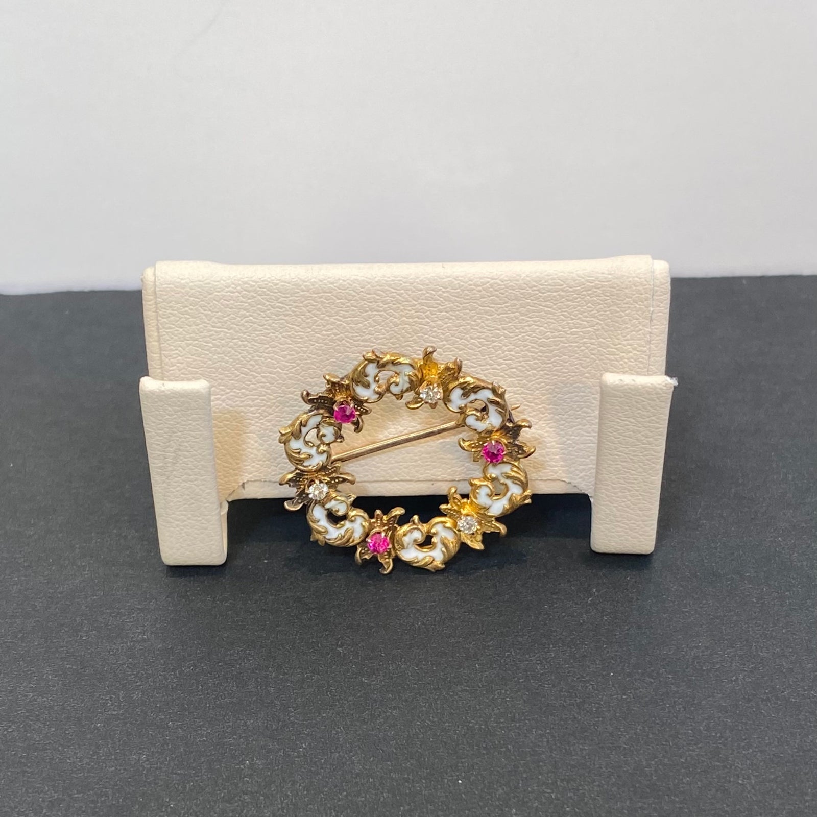 ruby diamond and enameled pin yellow gold