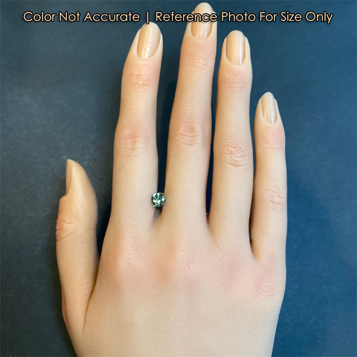 green rare garnet gem size on hand