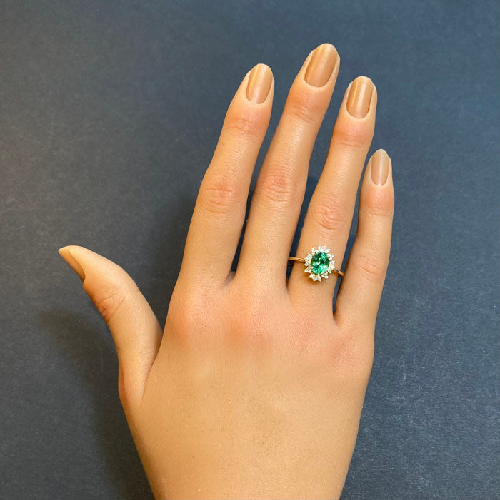 tsavorite garnet and diamond ring yellow gold