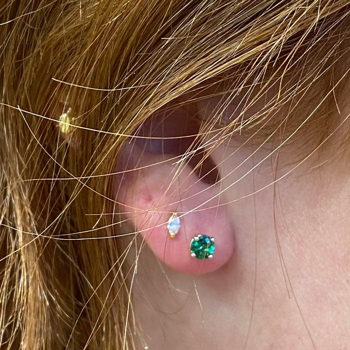 tsavorite garnet earring