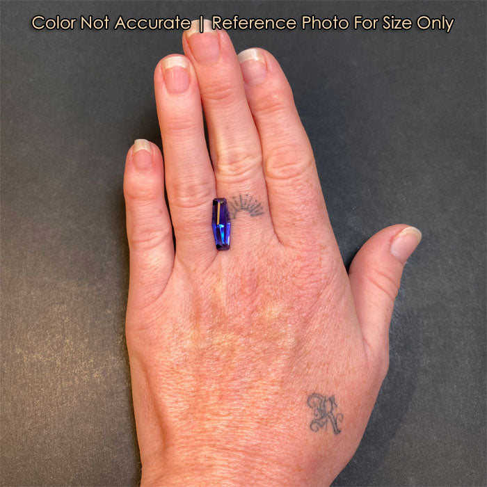 size of tapered baguette tanzanite to hand