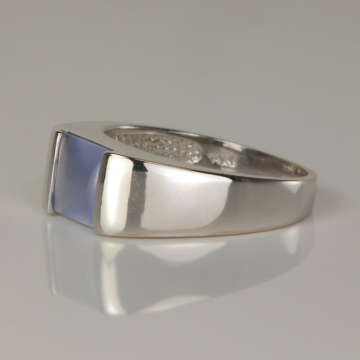 white gold and chrysoprase ring