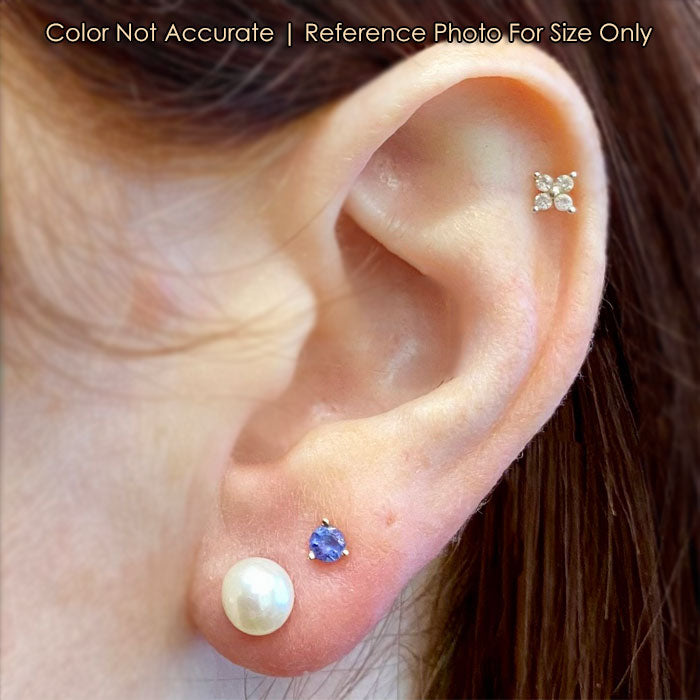 pearl stud on ear size