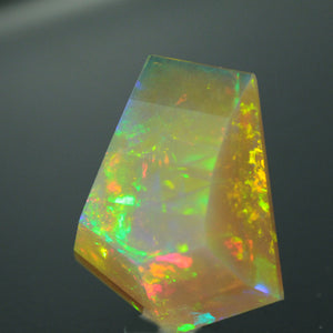 Faceted Welo Opal 17.6 Carats