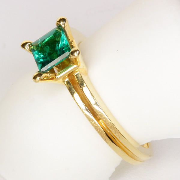 14kt Estate Ring with Synthetic Emerald
