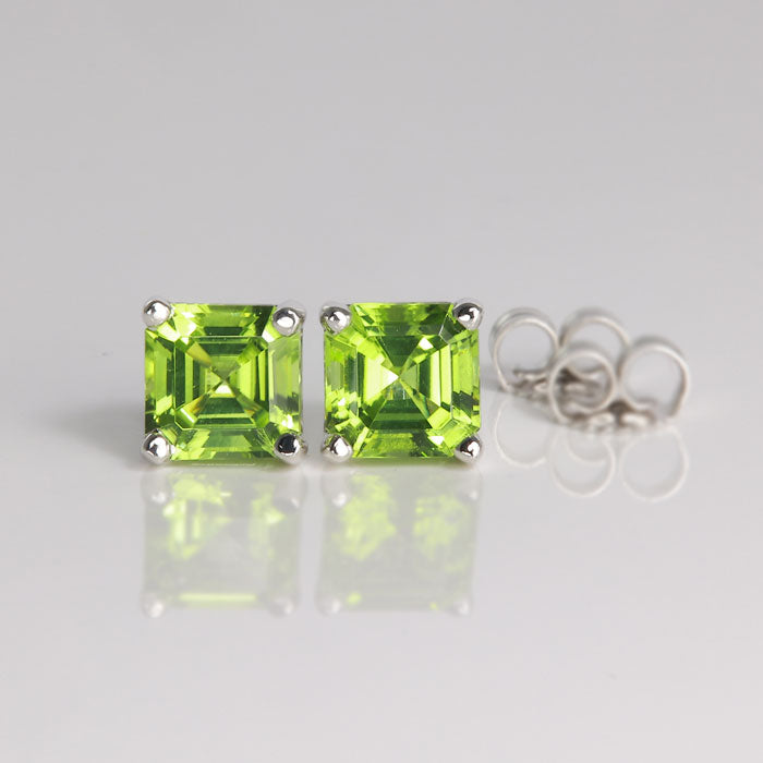 Asscher Cut Peridot Stud Earrings