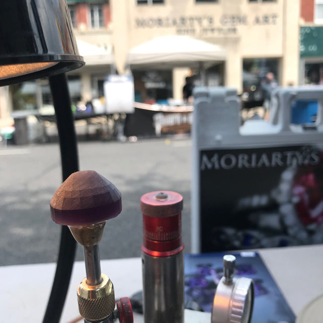 Cutting on the square