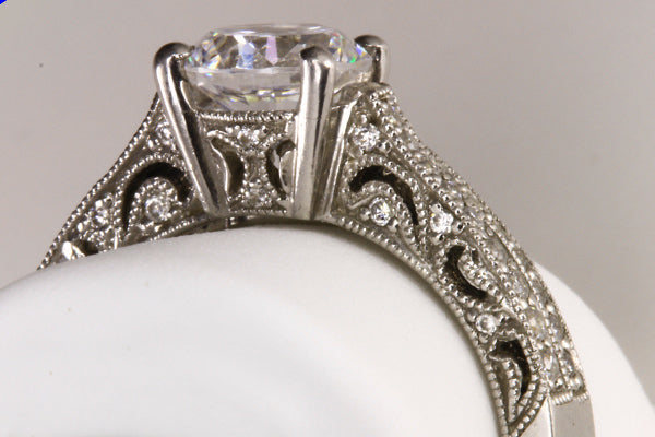 Ladies' Diamond Round Brilliant Diamond Engagement Set