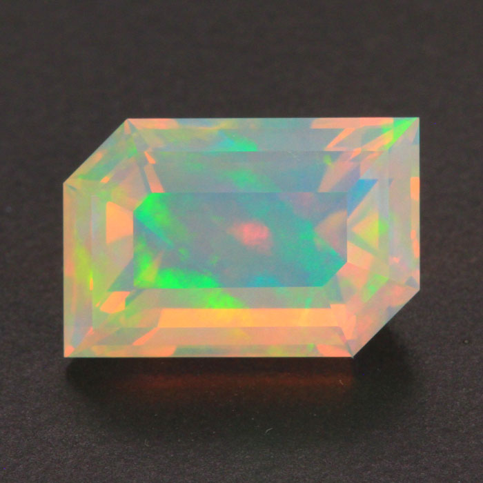 Faceted Welo Opal 5.75 Carats