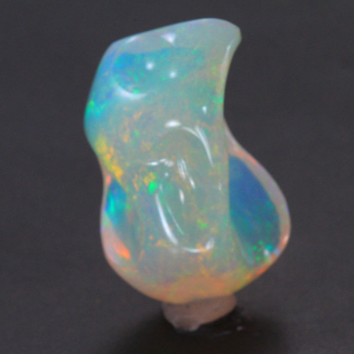 Sculptured Welo Opal 
