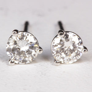 14K White Gold Round Brillant Diamond Earrings .37 Carat