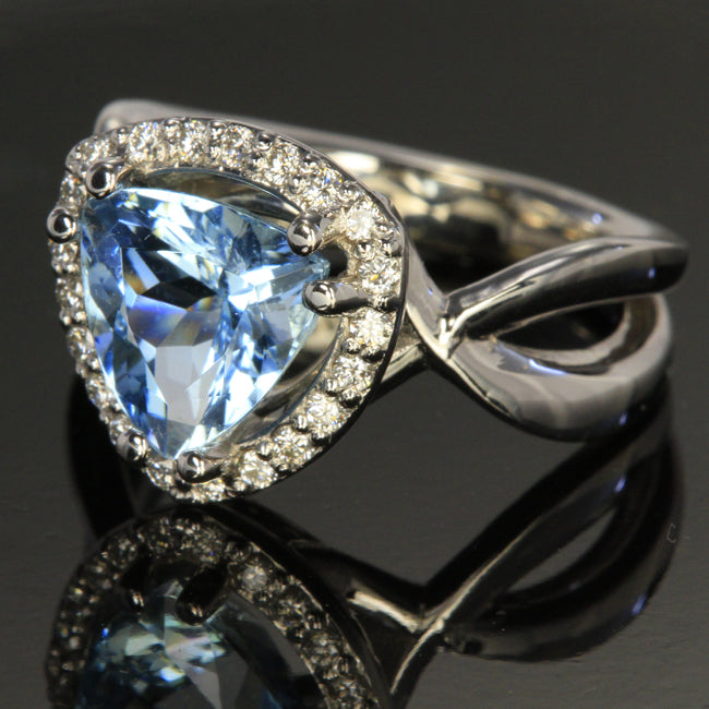 14K White Gold Trillant Shape Aquamarine and Diamond Ring