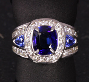 White Gold Sapphire Ring Designed by Christopher Michael 1.78 Carats