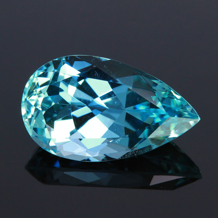 Green/Blue Pear Shape Aquamarine Gemstone 8.56 Carats