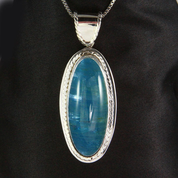 sterling silver aquamarine pendant 