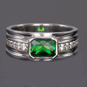 14K White Gold Green Tourmaline Ring with Diamonds 1.20 Carats