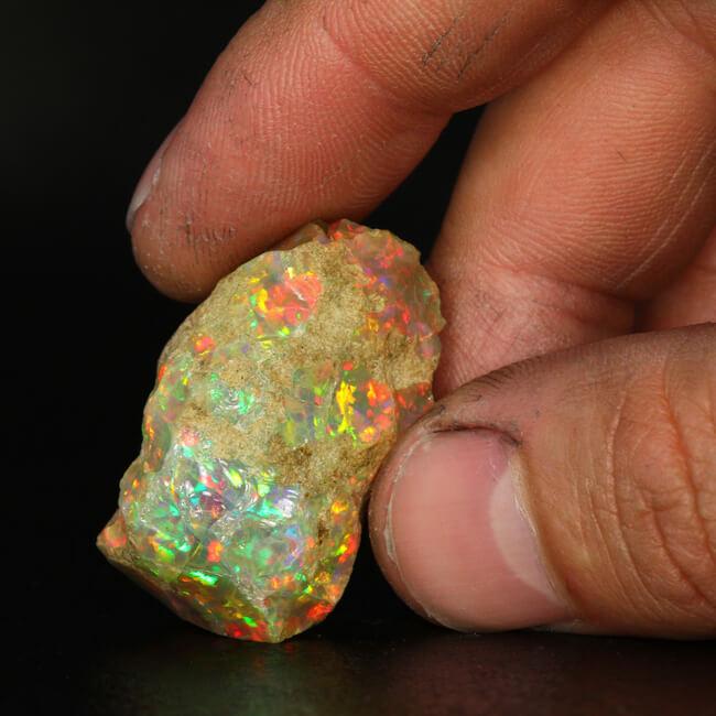 58CT WELO ETHIOPIAN OPAL MINERAL SPECIMEN