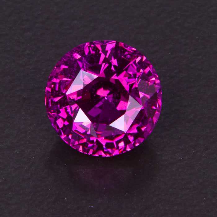 Round Brilliant Sapphire 